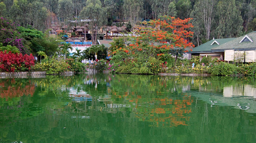 芽庄泥浆浴山庄 _芽庄泥浆浴山庄风景图片_携